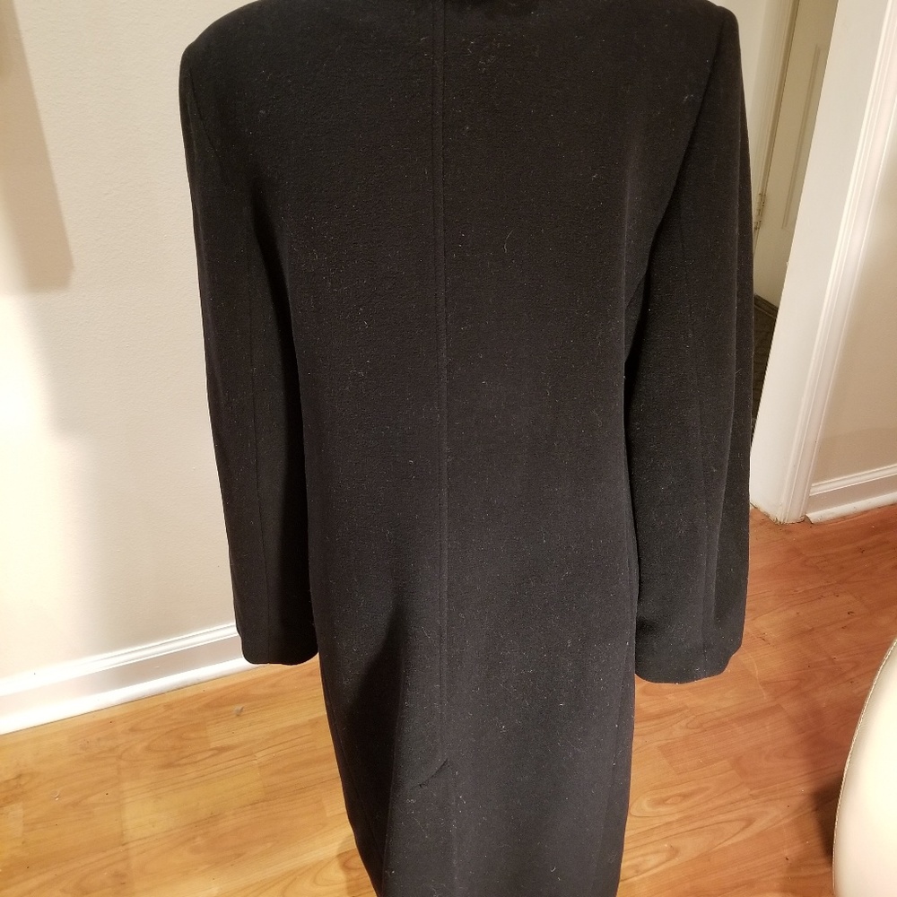 Wool coat - Picture 5 of 8